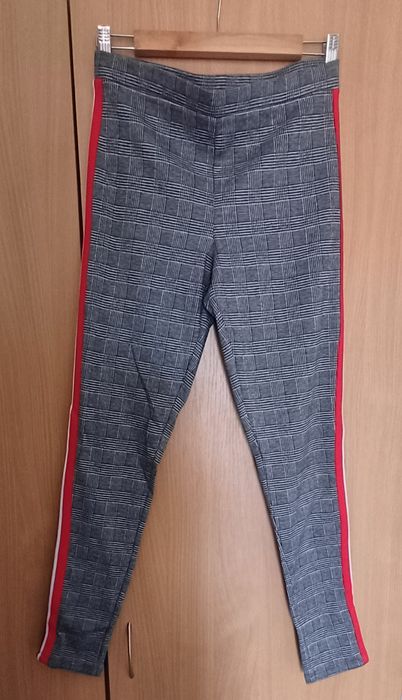 Pantaloni (colanti) in carouri