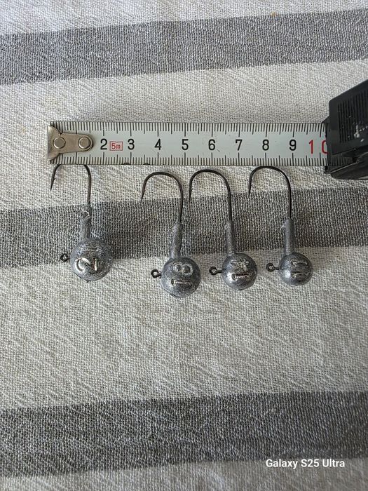 Jiguri fudo-171 buc+ cutie(naluci 7-10cm e jigul))