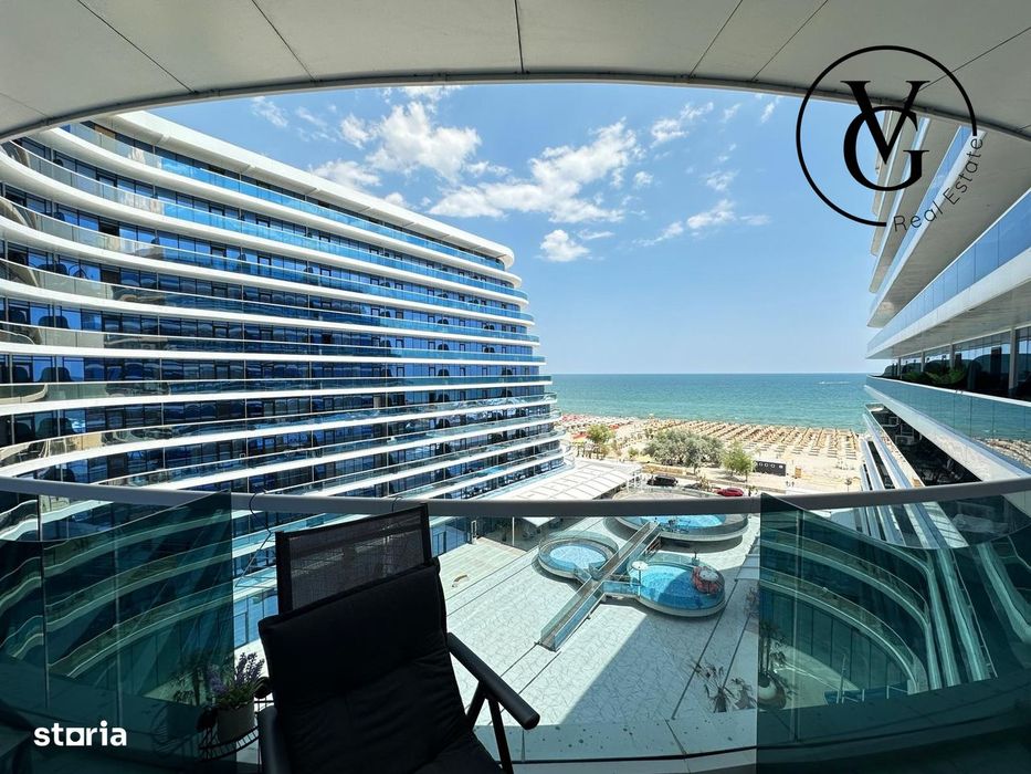 White Titanic - Apartament 2 camere - frontal la mare