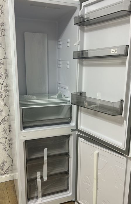 Продаю холодильник DEXP