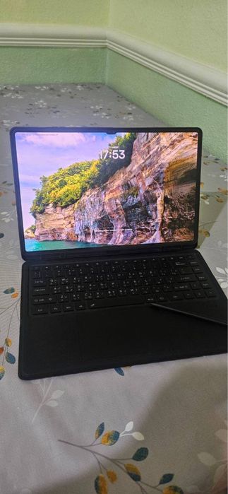 Срочна продается Galaxy Tab S8 Ultra 5G