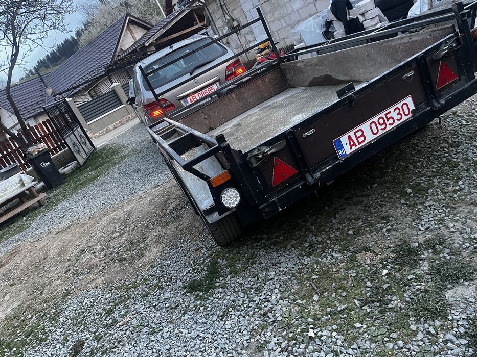 remorca cu 2 axe 1600Kg
