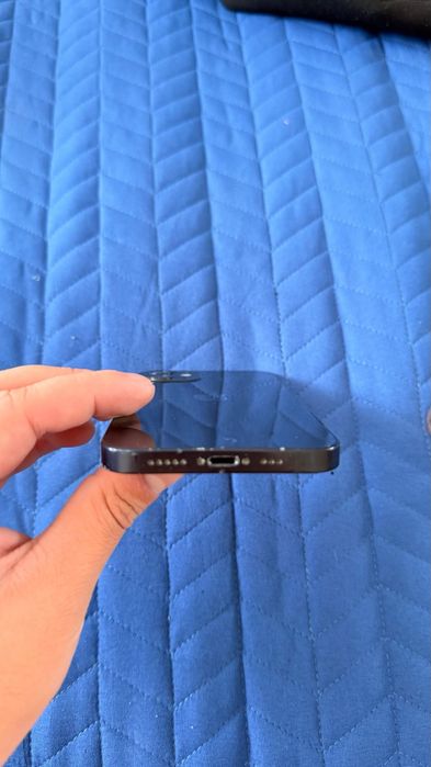 iPhone 12 128 fb