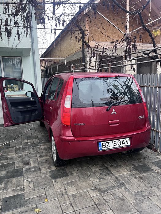 Mitsubishi colt 1.5 Benzina