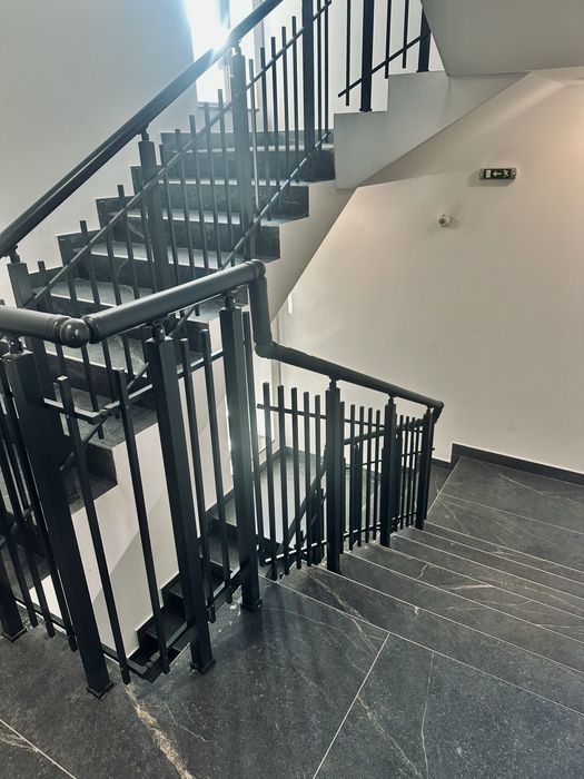 Продава се Четиристаен апартамент в София, Кръстова вада - 171 кв.м за 1717 €/кв.м - Снимка #2