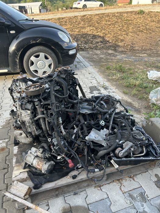 Vând motor DEFECT Range Rover Sport 2011, cod motor 306DT, 3.0 diesel, 278 CP