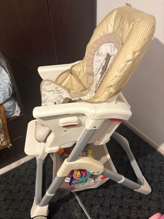 Scaun de Masa Bebe - Graco