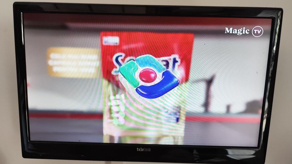 Vând tv led Teletech