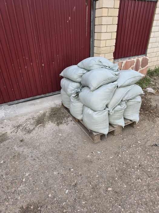 песок в мешках 500тг.