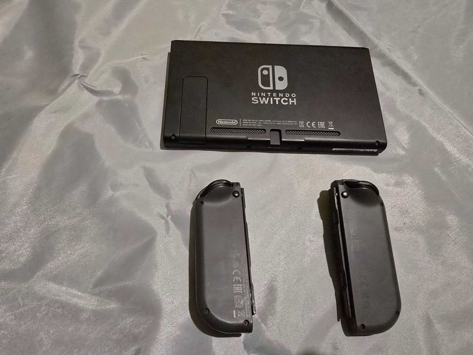 Nintendo Switch в добро състояние
