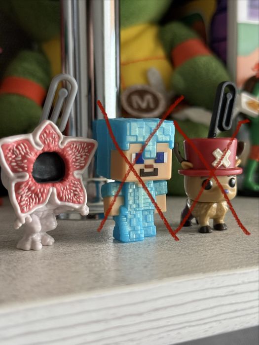 Игрушки Kinder Joy.