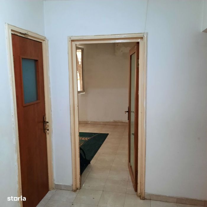 ap 4 camere str Cetatea de Balta S6