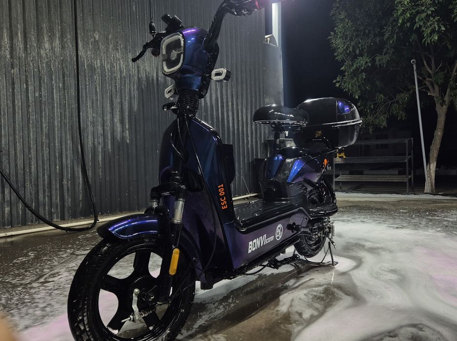 Skuter sotiladi srochna aybi yoq