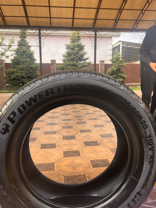 Шины на автомобиль