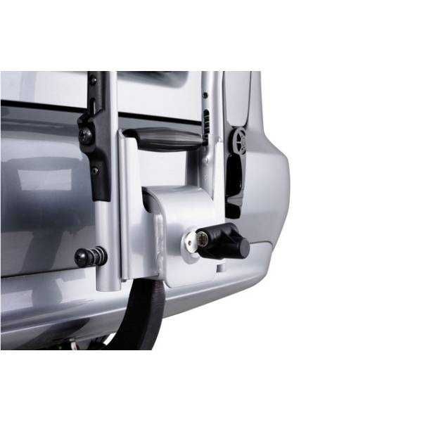 Vând suport biciclete Thule HangOn pentru 4 biciclete + lacăt Thule inclus
