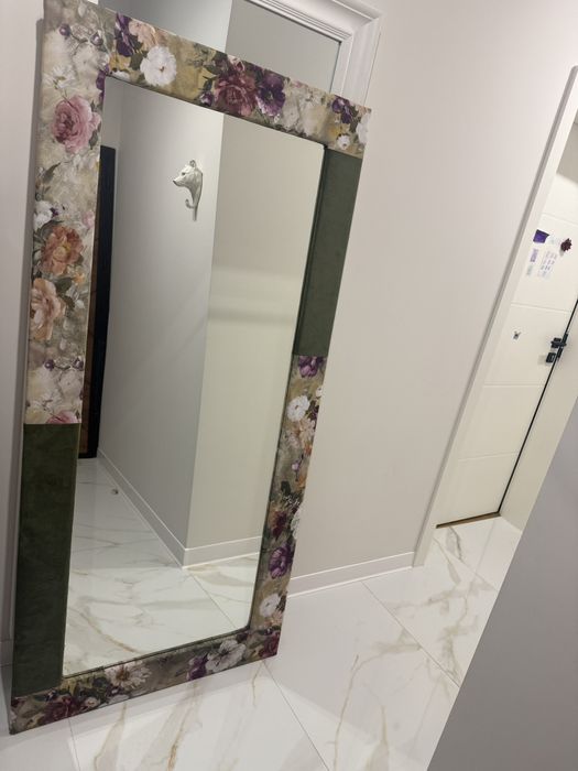 Огледало с тапицирана рамка 180/70 см