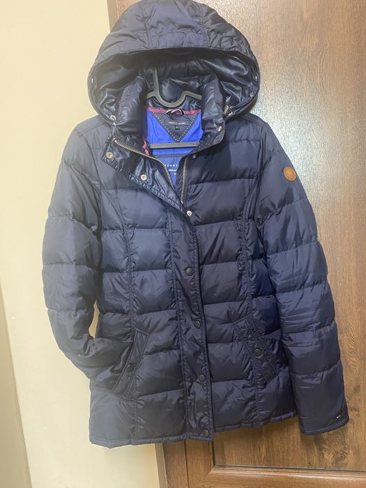 Зимно яке Tommy Hilfiger XS