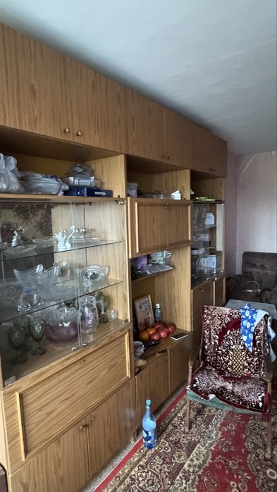 Продам гарнитур в гостиную