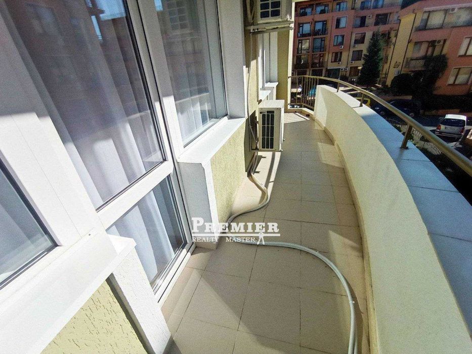 Продава се Двустаен апартамент в Свети Влас - 71 кв.м за 1578 €/кв.м - Снимка #1