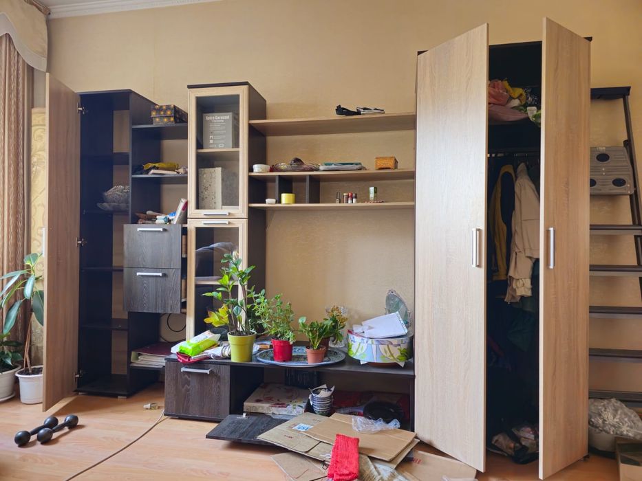 Продам шкаф-стенку