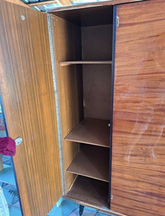 Шкаф для одежды и белья