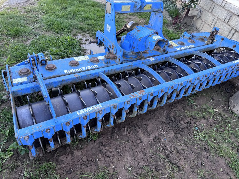 Lemken zirkon grapa rotativa freza pamant