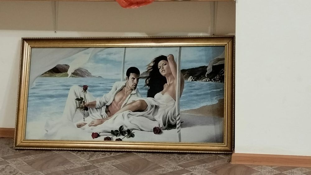 Картина из материала продам