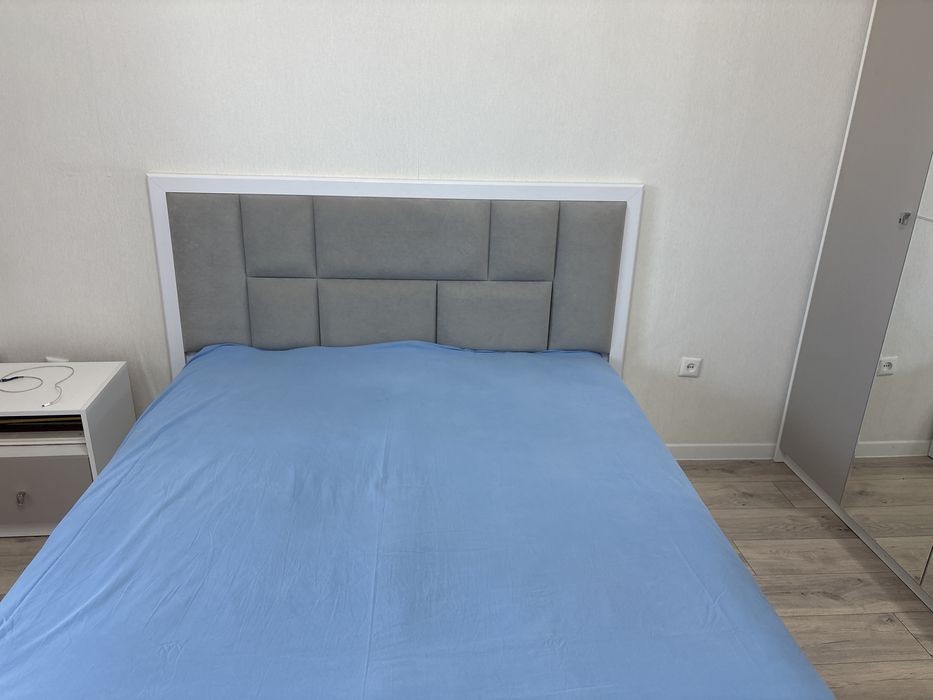 Продам кровать 180*200