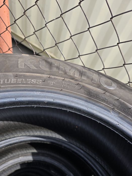 2x 215/55/18 VARA KUMHO 2022 Stare impecabila