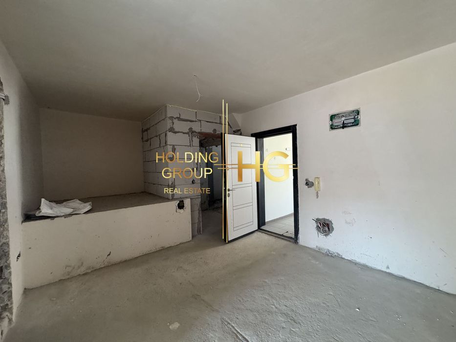 Продава се Тристаен апартамент в Варна, Цветен квартал - 120 кв.м за 1100 €/кв.м - Снимка #4