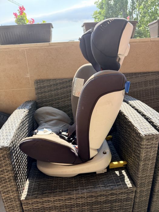 Столче за кола ISOFIX Lionelo Bastiaan, Въртящо, 0-36 кг, Сиво