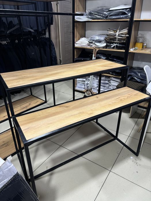 Стойки для одежды