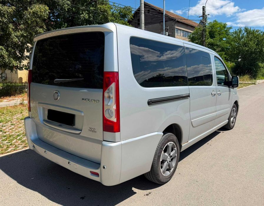 Închiriez Microbuz 8 Locuri/ Rent a VAN/ Inchiriere duba