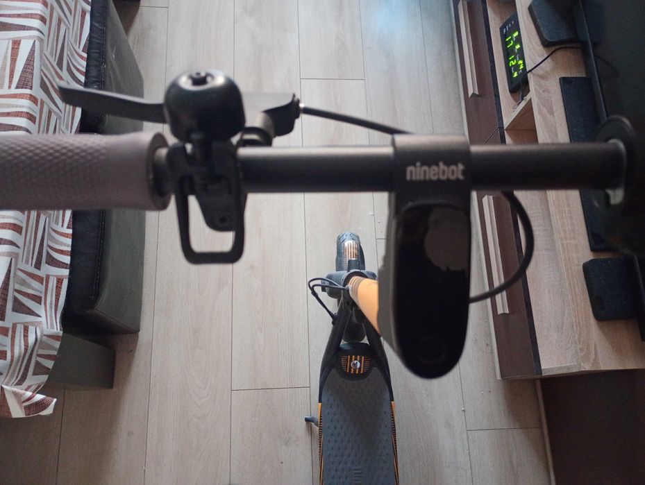Електрическа тротинетка NINEBOT SEGWAY F 25