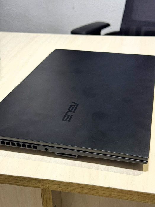 Asus Creator Laptop Q OLED 4K 3 soat ishlatilgan