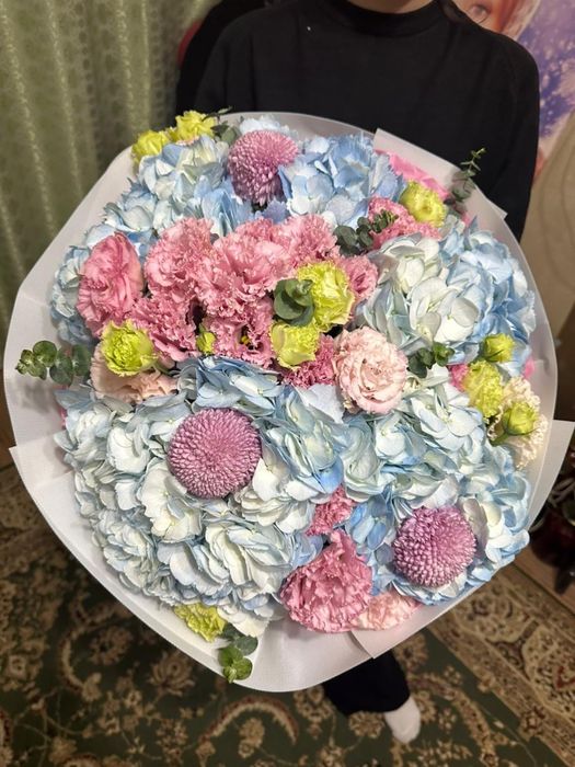 Букет цветы свежие