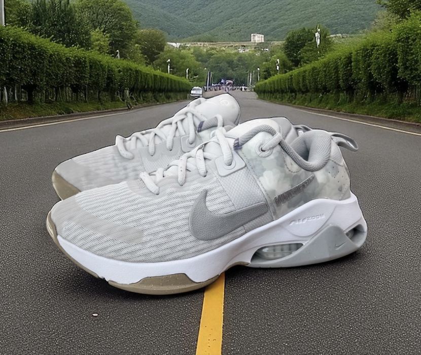 Nike Zoom Bella 6 ( 38)24.5см.Маратонки