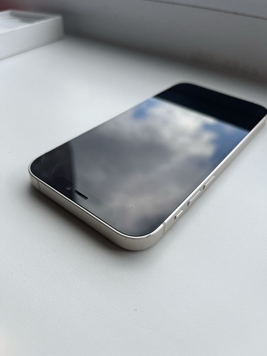 Iphone 12 продам