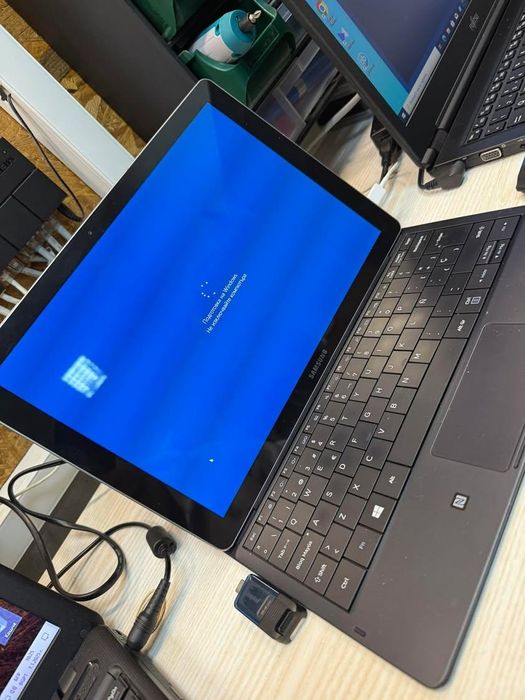Windows Samsung Galaxy TabPro S