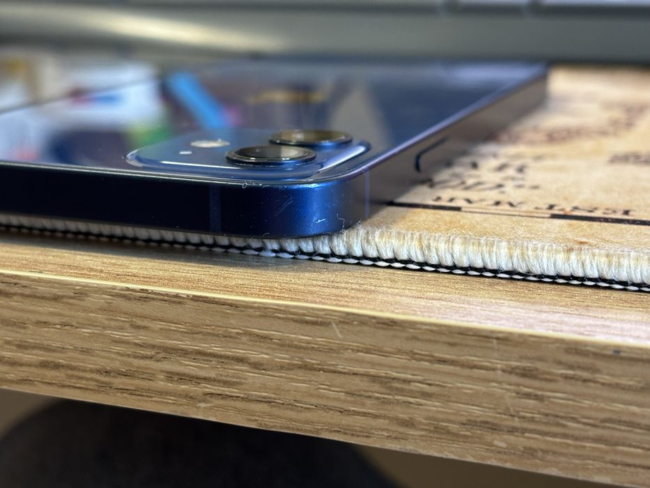 2 бр. iPhone 12 128 gb