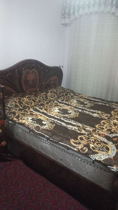 Спальный гарнитур в хорошем состоянии
