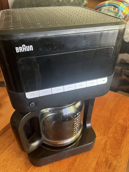 Продам кофеварку BRAUN KF 7020
