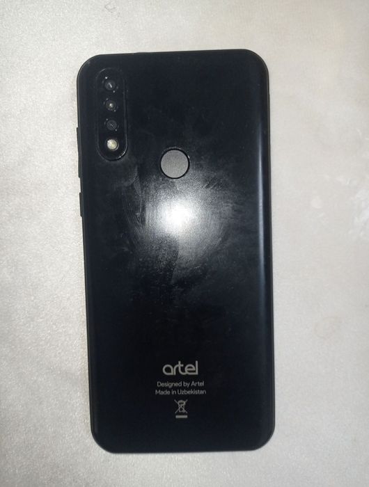 Artel premium 4/64Gb yaxshi xolatda