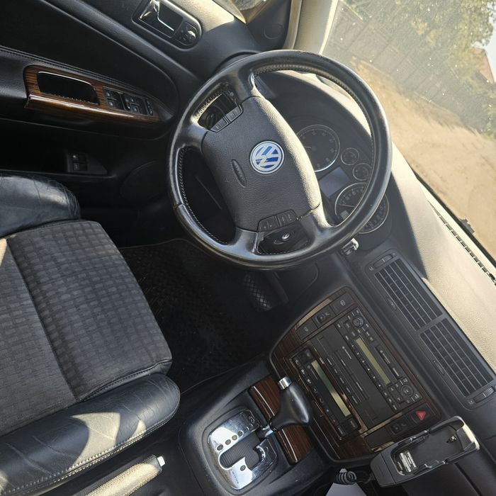 Пасат 5.5 v6 4x4 193k.s на части само