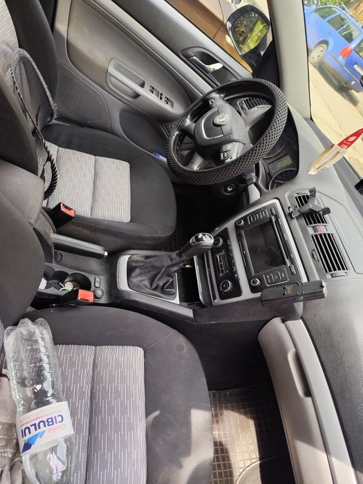 SKODA Octavia 2011 — imagine 5