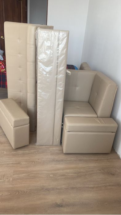Продам !!! Диван хорошем состояние.