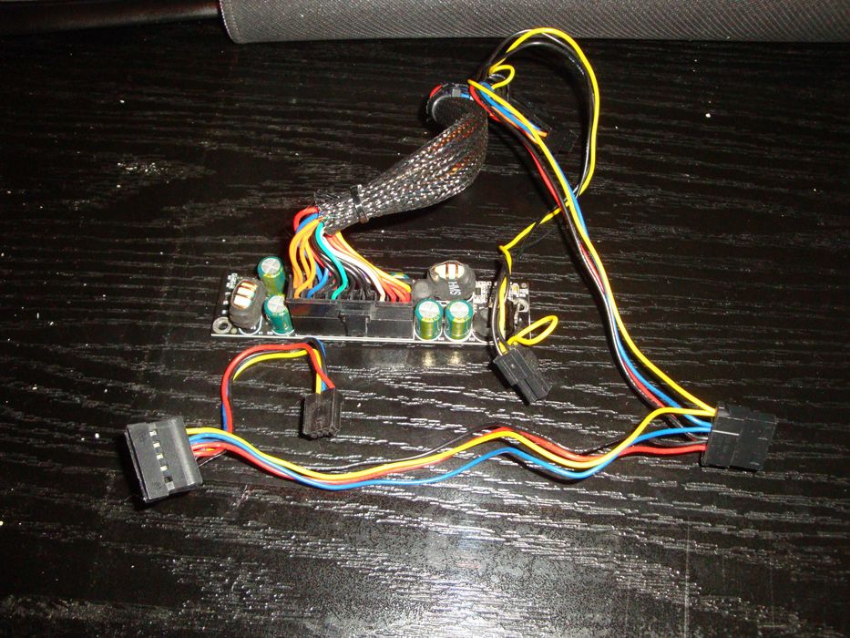 sursa calculator mini itx 60w + alimentator