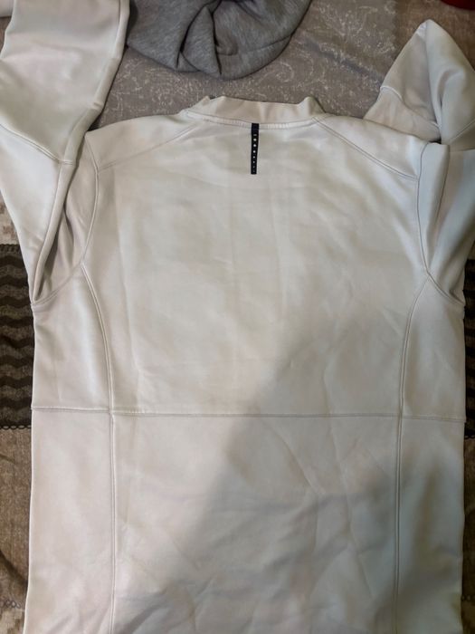 Мъжки маркови суичъри