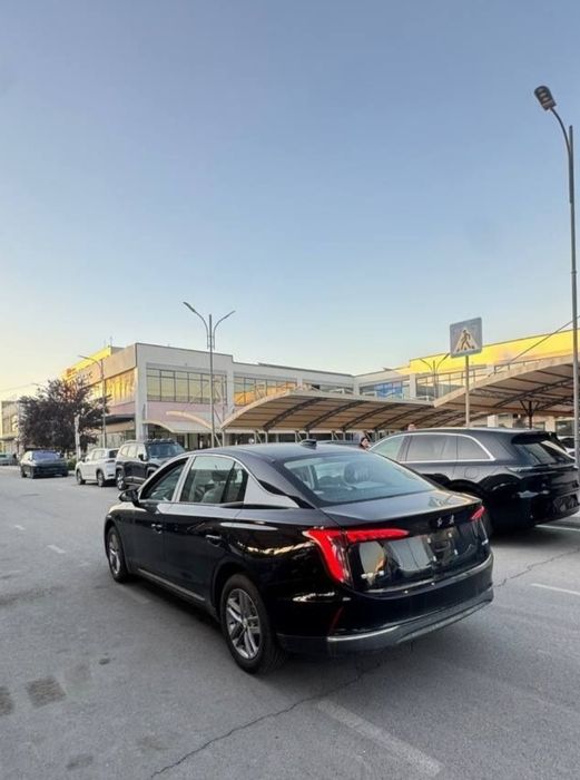 **Hongqi  eqm5 2025 масла