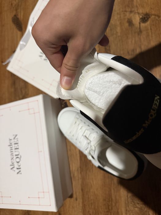 adidasi eleganti Alexander McQueen